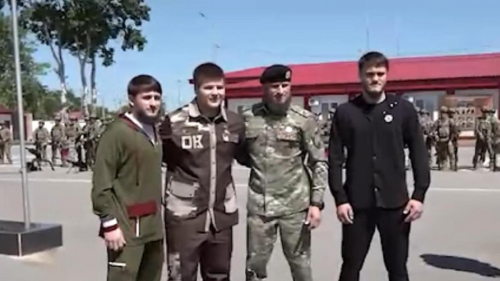 17-летнему сыну Кадырова вручили вторую за десять дней медаль