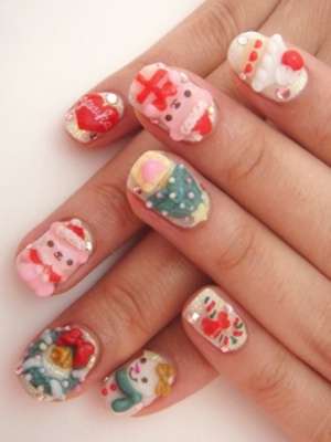Праздничный японский дизайн ногтей