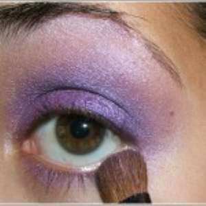 Фото-урок макияжа: нежный пурпурный