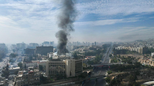 Израиль продолжает удары по "важным военным объектам" в Сирии, атакованы ее военные корабли