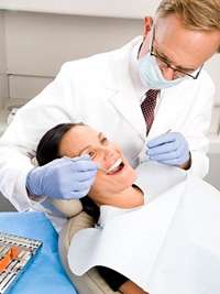 Лечение, удаление и уход за зубами во время