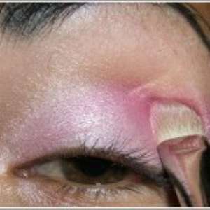 Фото-урок макияжа: насыщенный розовый